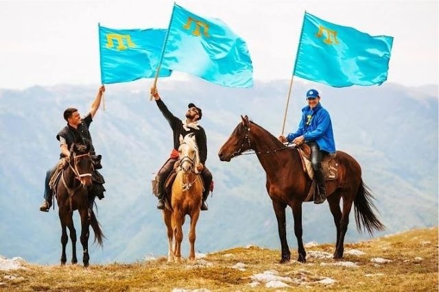 Kırım Tatar Halk Türkülerinde ” AT ” Sembolü