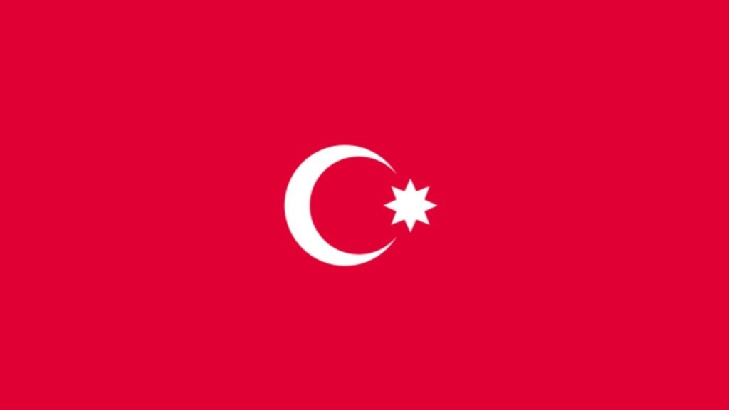azerbaycan ilk bayragı