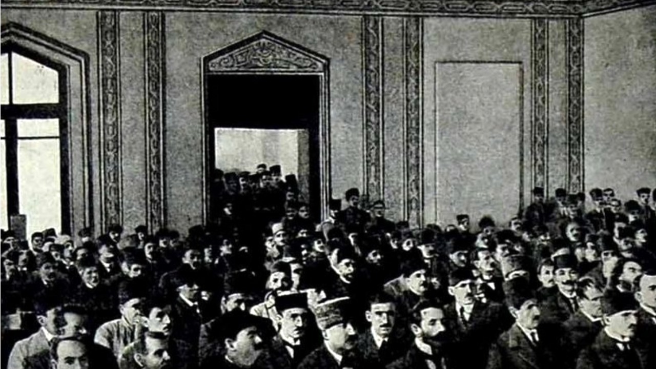 Azerbaycan'ın bağımsızlığını kazanması, 1918 - Kırım'ın Sesi Gazetesi