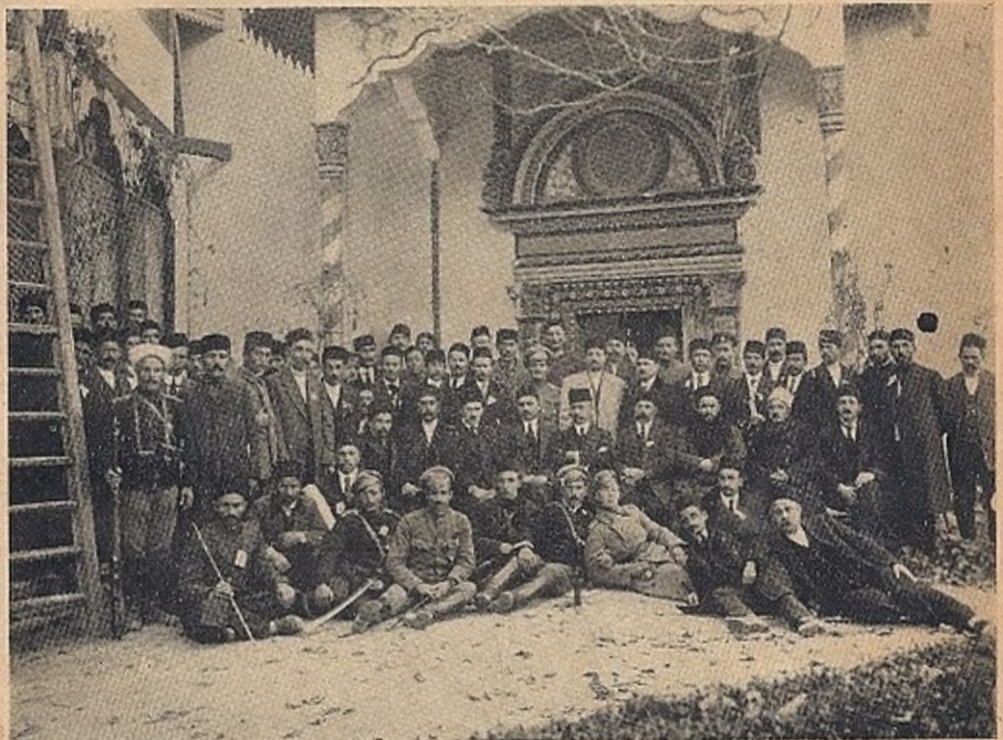 Aralık 1917de Bahçasarayda gerçekleşen ilk Kırım Tatar Kurultayı