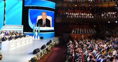 Kazakistan'da Halk Asamblesi Kurultayı