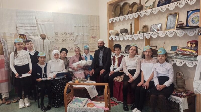 Kırım Tatarlarının örf ve adetleri