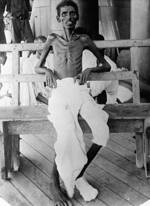 Kut kuşatması sırasında açlıktan zayıf düşmüş bir Hint askeri