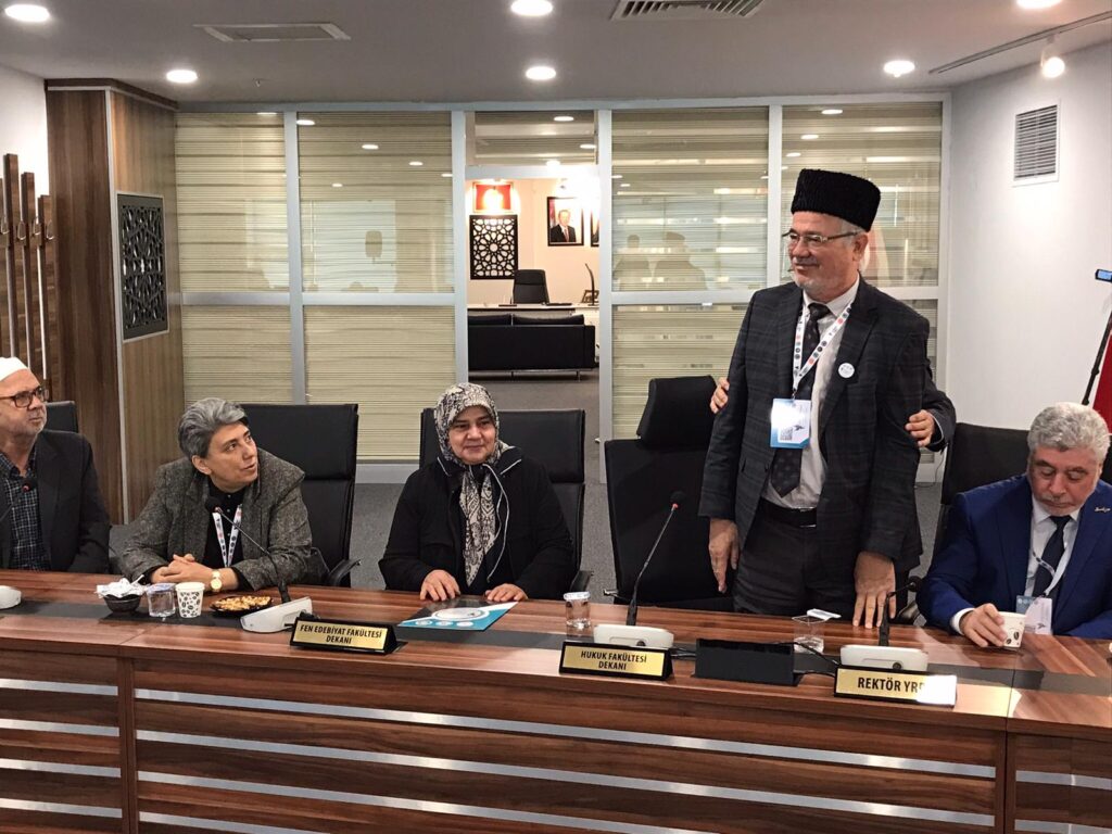 Dünya Kırım Tatar Dernek Başkanı Mustafa Sarıkamış
