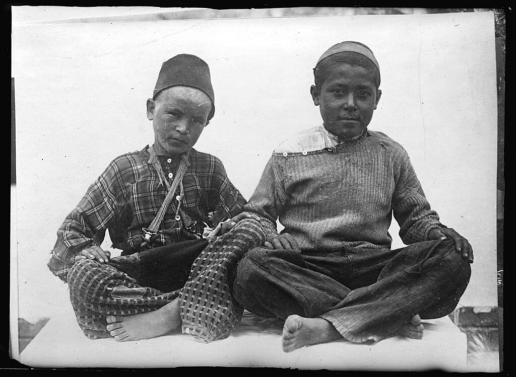 Tatar Türkü Çocuklar 1919