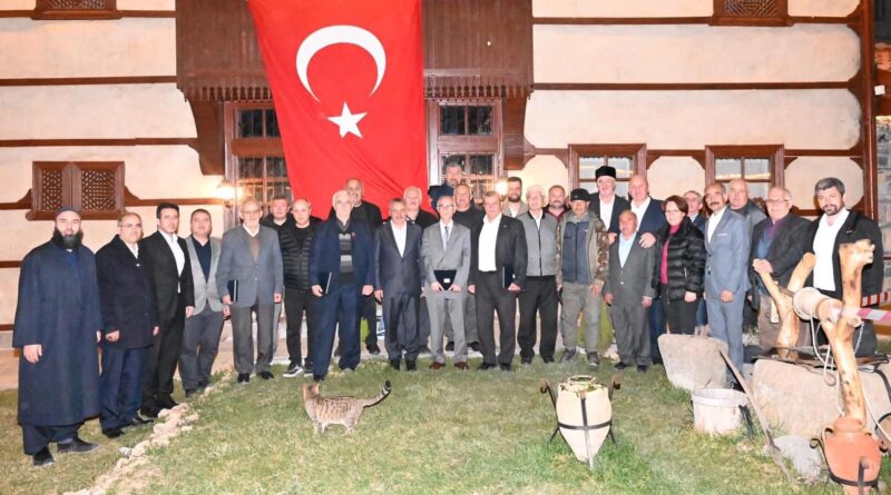 Belediye Başkanı Mehmet Tutal Sivil Toplum Kuruluşları vefa buluşması toplantısı yaptı