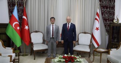 Ebedi Birlik Başkanı Şahin Aliyev, Kuzey Kıbrıs Türk Cumhuriyeti Cumhuriyet Meclisi Başkanı Zorlu Töre ile görüştü