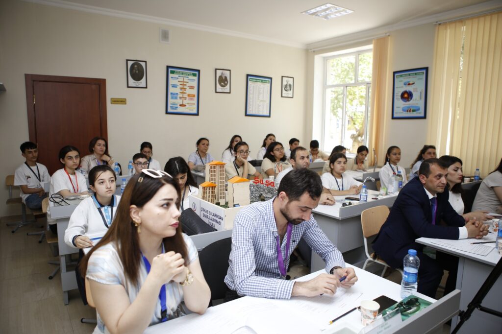 "Azərbaycanda elm və təhsilə şagird baxışı" mövzusunda IV Şagird Respublika Elmi-praktik Konfransı keçirilib