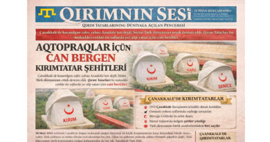 Qırım Tatar Türkleri de bu mukaddes mücadelede öz yerini aldı. Vatan bildikleri topraklarnı müdafaa etmek içün cephege koşqan Qırımlı gençler, Gelibolu’nıñ qanlı siperlerinde şehit düştüler. Bugün o topraklarda bulunan sade mezar taşları, bu fedakârlıqnı sessizce anlatmaqta.